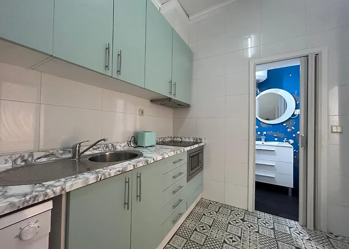 Blue Lapa - Spacious Family With Winter Garden Feriehus