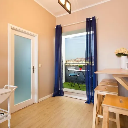 Casa de Férias Blue Lapa - Spacious Family With Winter Garden *